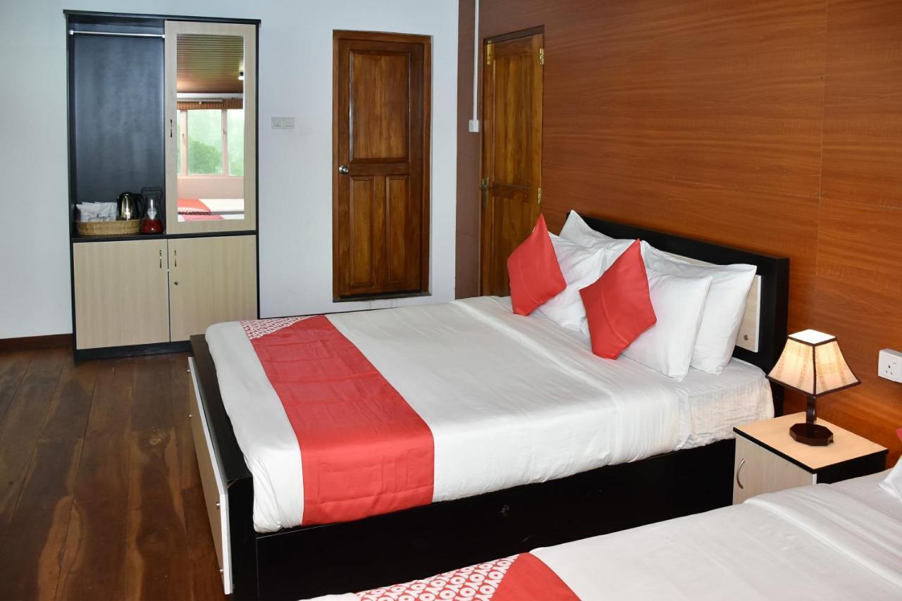 Oyo 430 The Turf Villa Nuwara Eliya Buitenkant foto