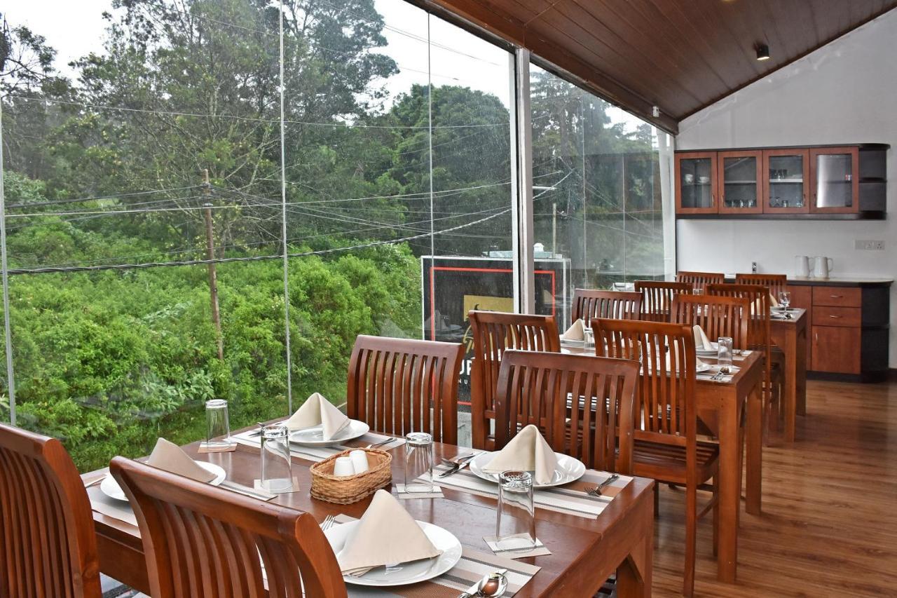 Oyo 430 The Turf Villa Nuwara Eliya Buitenkant foto